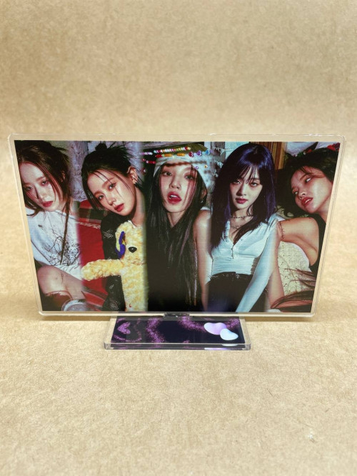 Акриловая фигурка (G)I-DLE 3 – идеальный подарок для фанатов!
